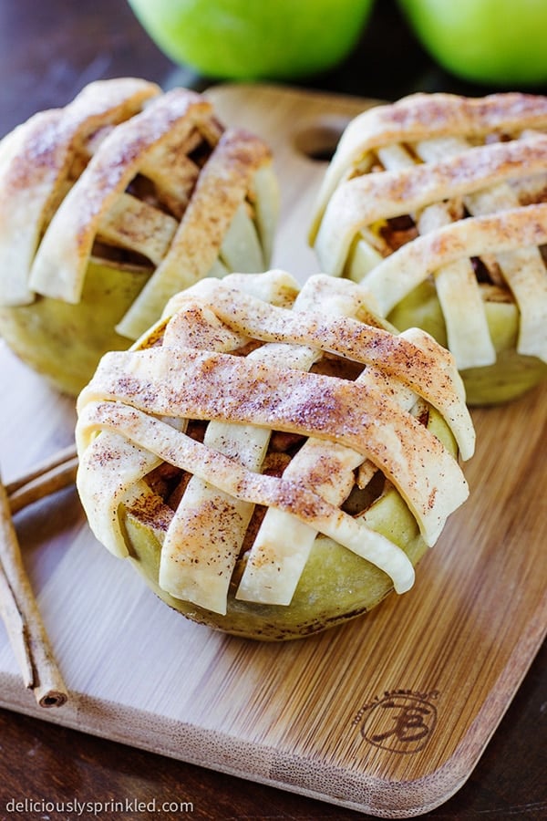 Easy Baked Apple Pie Apples | Deliciously Sprinkled