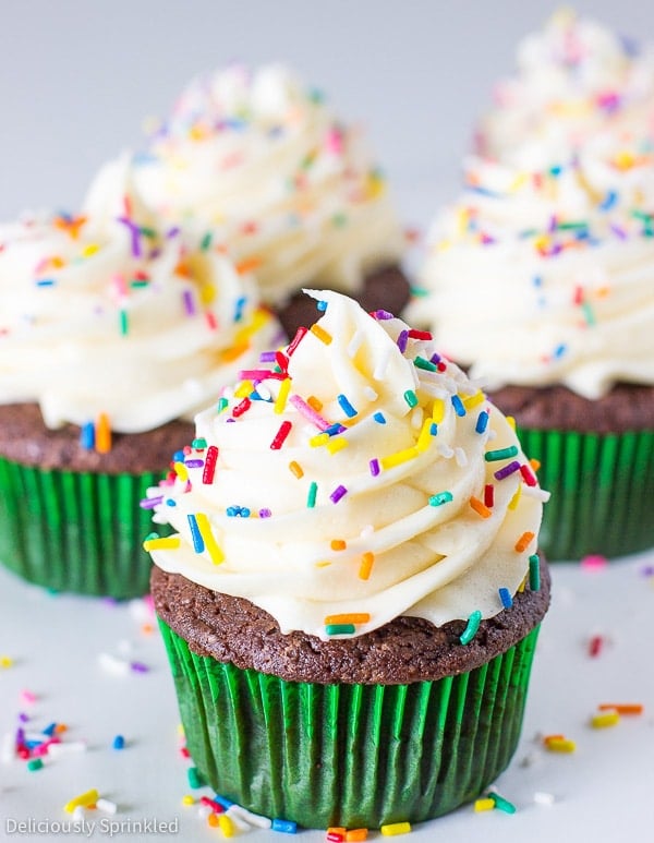 Chocolate Cupcakes with Vanilla Frosting