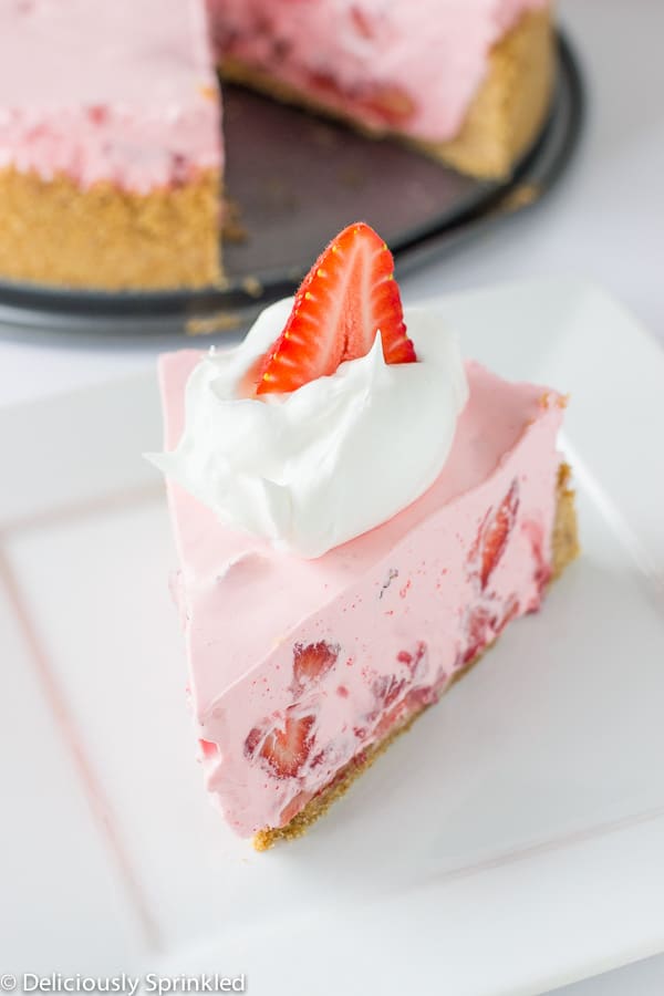 No Bake Strawberry Cream Pie Deliciously Sprinkled