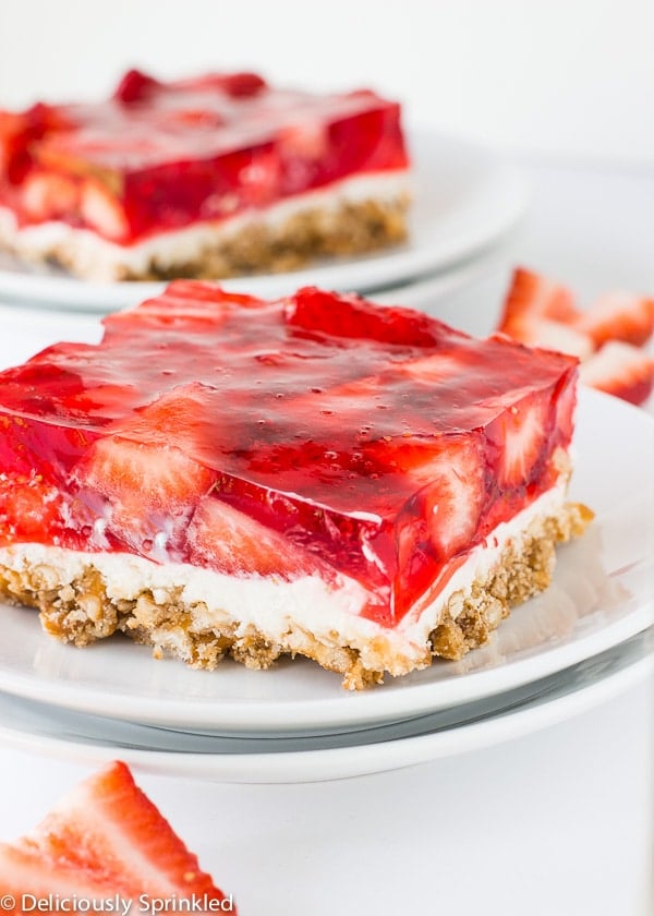 Strawberry Pretzel Bars