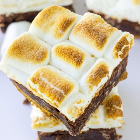 S Mores Brownie Bars Deliciously Sprinkled