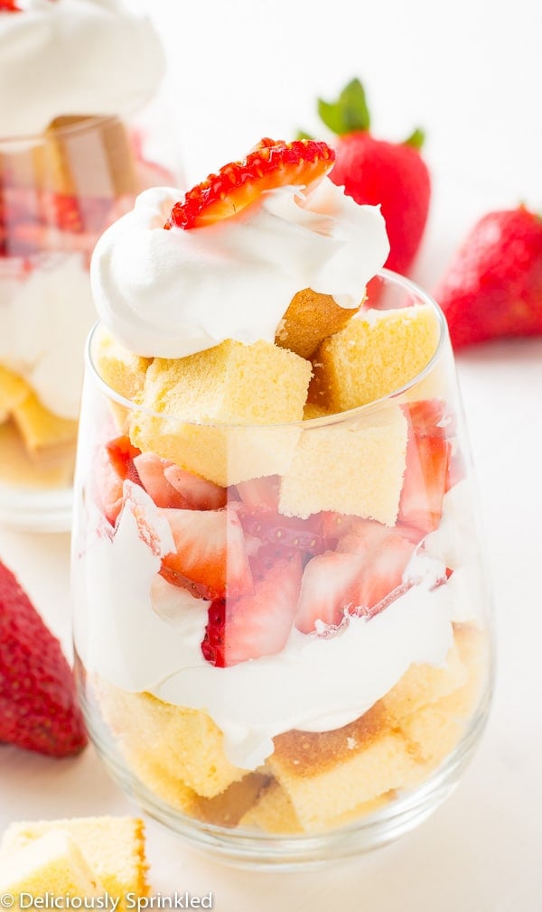 mini strawberry shortcake cups