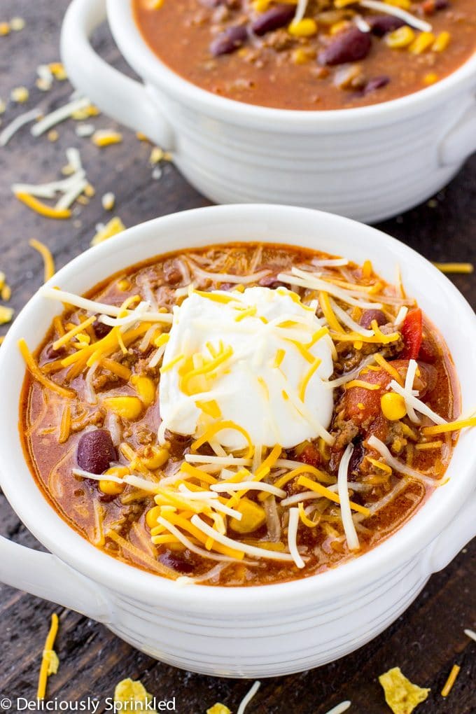 Instant Pot Easy Beef Chili-Classic chili that is easy to make in the Instant Pot or slow cooker.