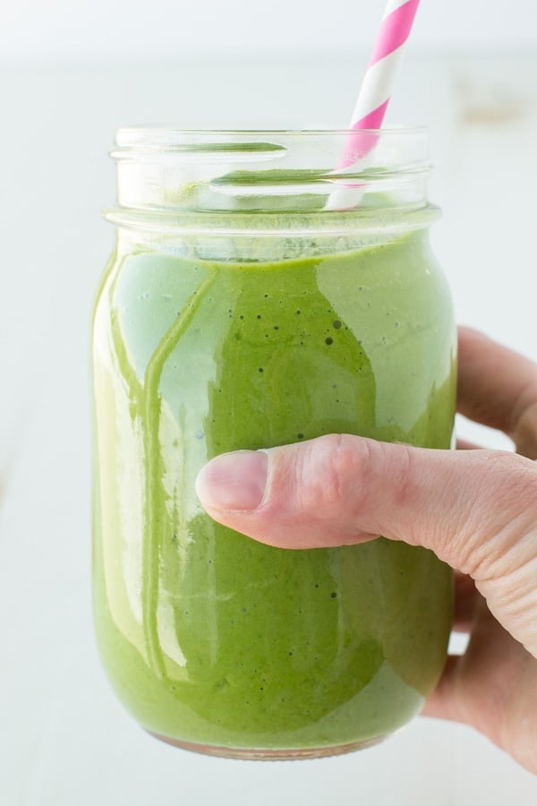 Detox Green Smoothie – Deliciously Sprinkled