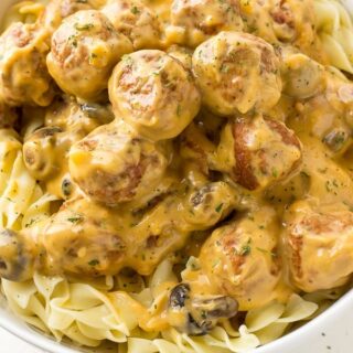 Slow Cooker Cheesy Mushroom Meatballs Recipe – Deliciously Sprinkled