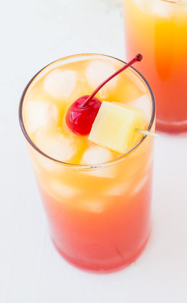 Easy Pineapple Punch Recipe