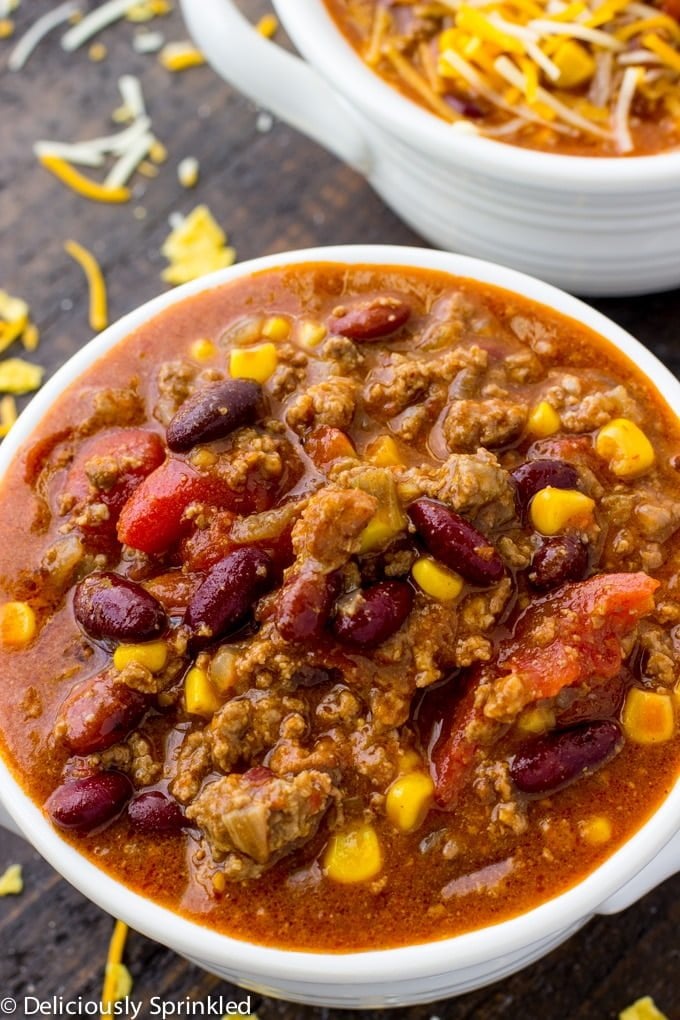 Easy Beef Chili-Classic chili that is easy to make in the slow cooker.