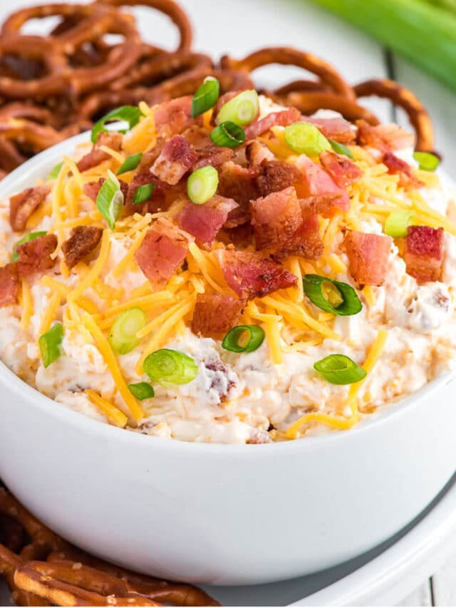 Cheesy Bacon Ranch Dip