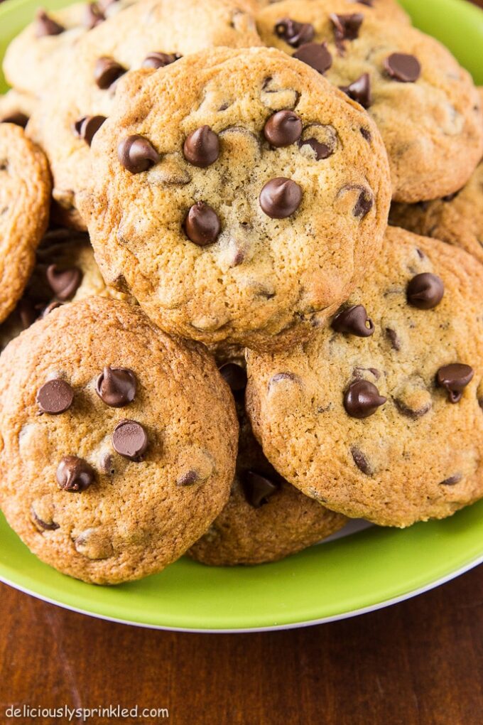 Best Homemade Chocolate Chip Cookies – Deliciously Sprinkled