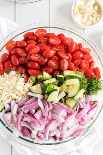 Cucumber Tomato Salad – Deliciously Sprinkled