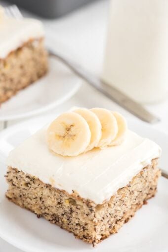 The Best Banana Cake Recipe – Deliciously Sprinkled