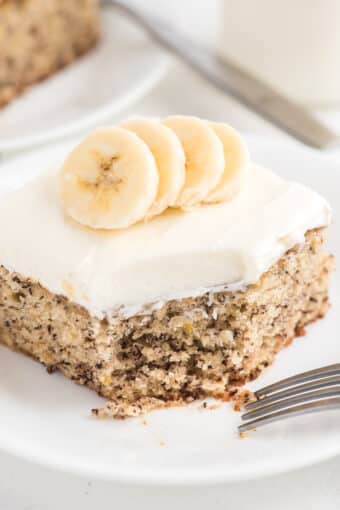 The Best Banana Cake Recipe – Deliciously Sprinkled