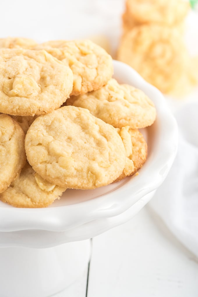 potato chip cookies on cookie platter