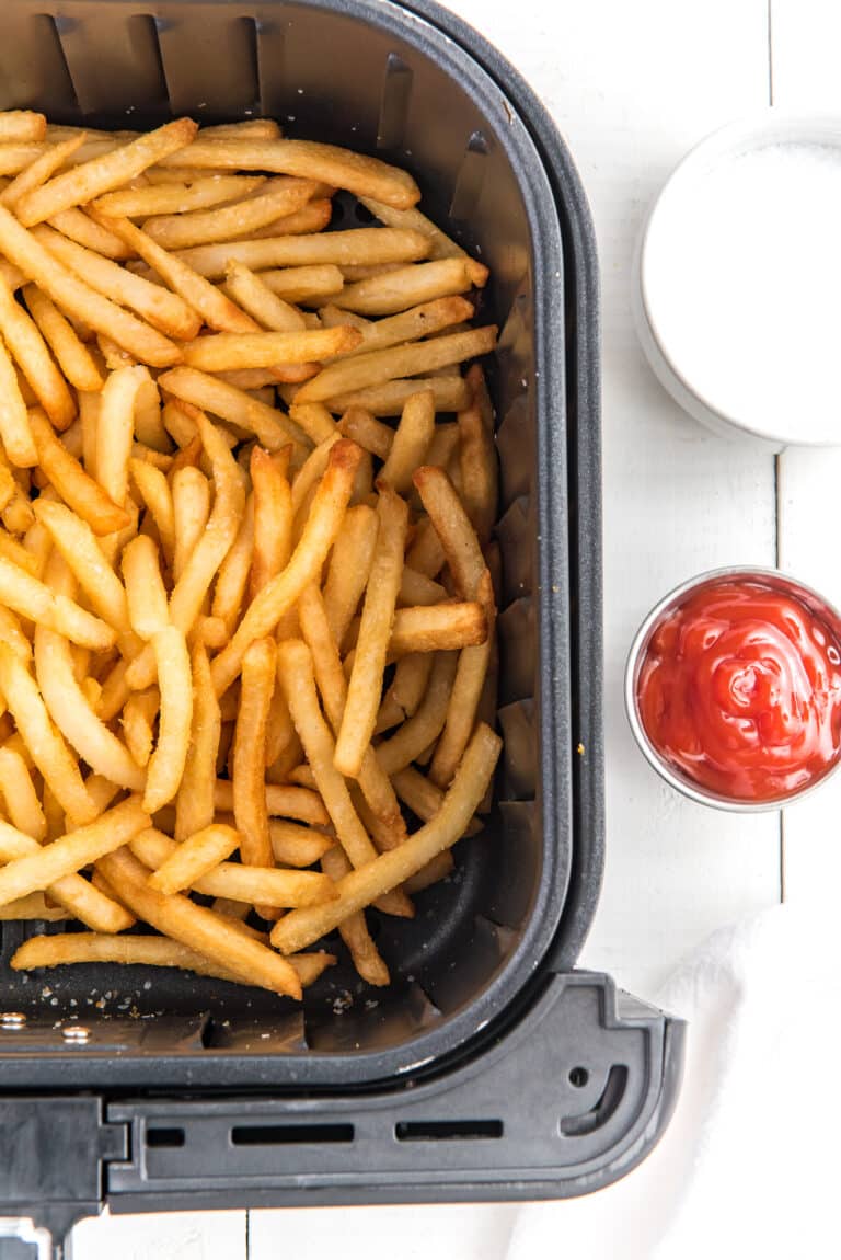 Frozen French Fries in Air Fryer Deliciously Sprinkled