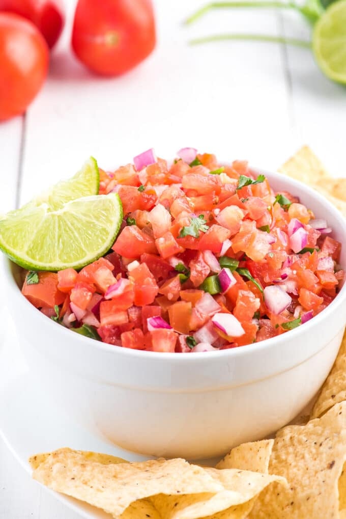 Authentic Pico de Gallo Recipe – Deliciously Sprinkled