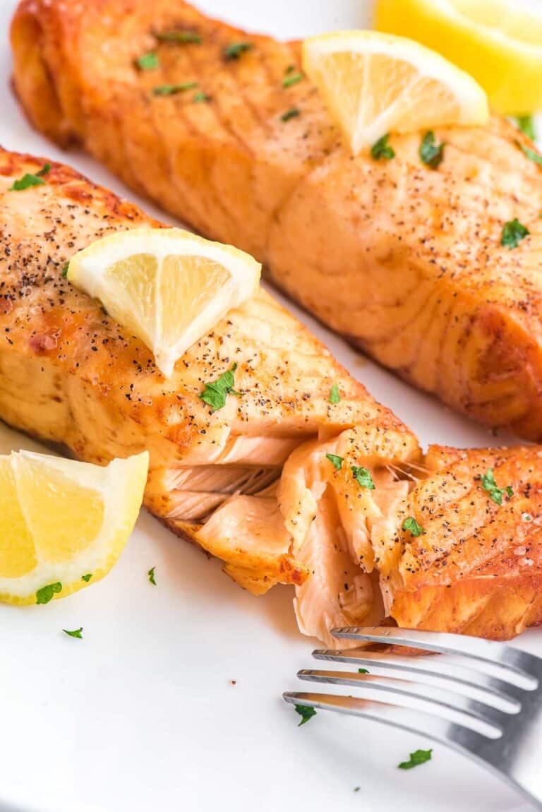 Frozen Salmon in Air Fryer – Deliciously Sprinkled