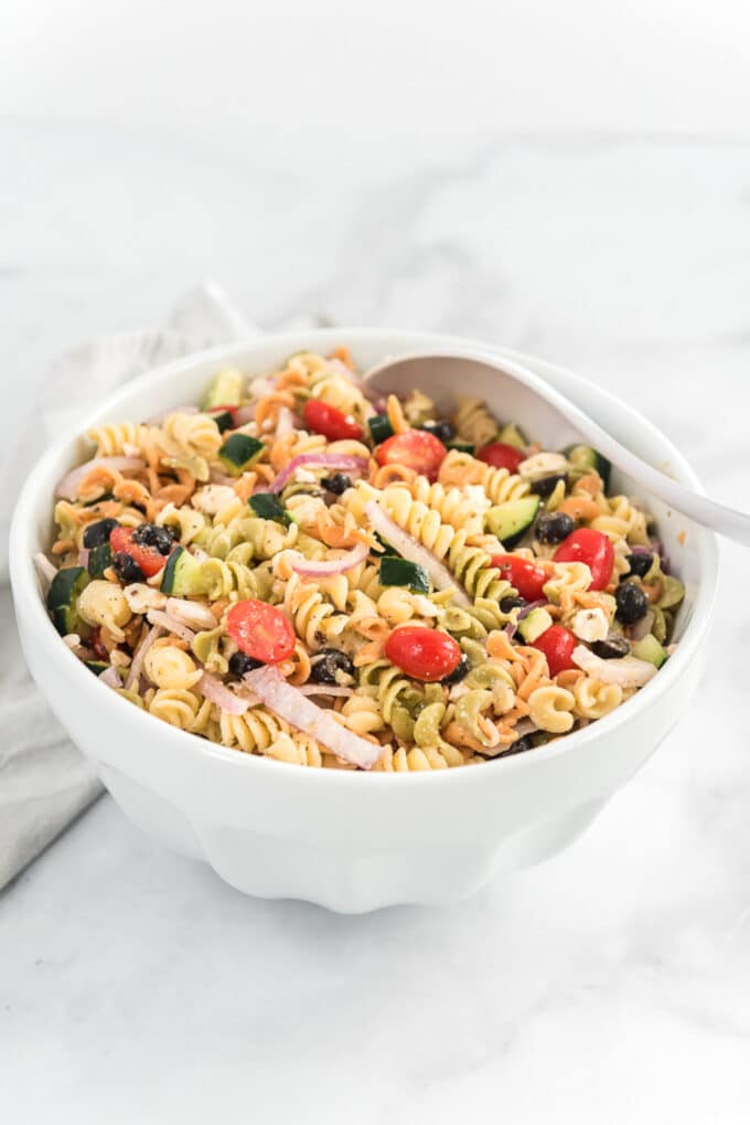 Greek Pasta Salad – Deliciously Sprinkled