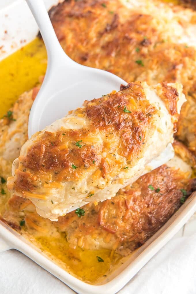 Cheesy Ranch Chicken Recipe Deliciously Sprinkled   Baked Ranch Chicken13 680x1019 