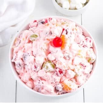 Fruit Salad with Cool Whip – Deliciously Sprinkled